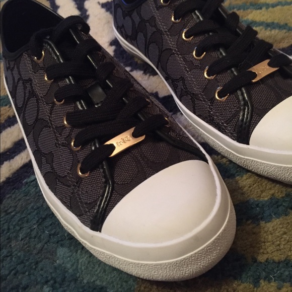 Coach Shoes - COACH Empire Signature Low Top Sneakers
